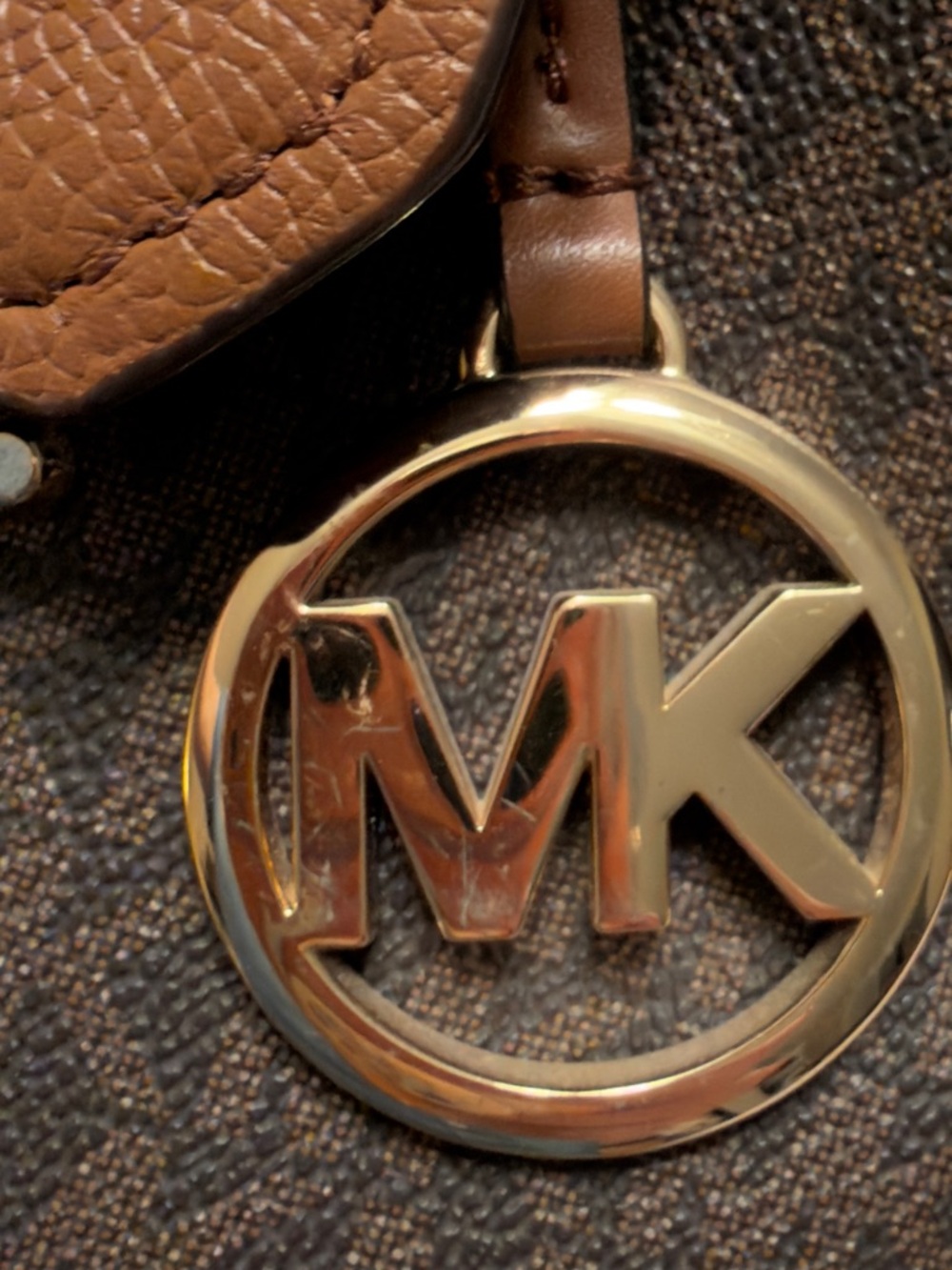 MICHAEL KORS Hayes Medium Brown Leather Backpack - Picture 15 of 16